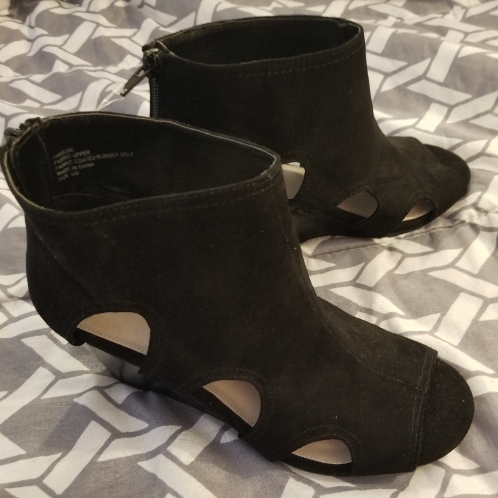 Black Torrid Cutout Wedges 8W